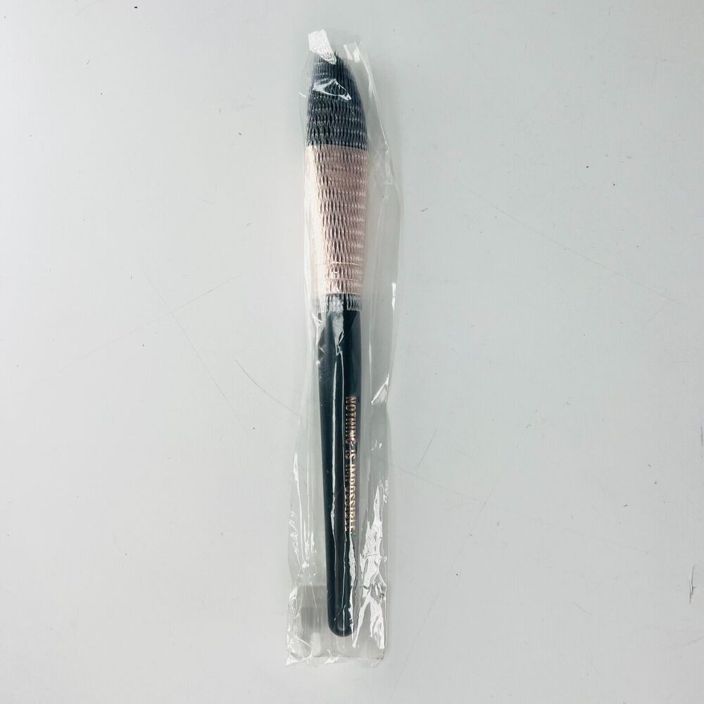 RealHer Foundation 04 Vegan Liquid Creme Powder MakeUp Brush Black Sealed New